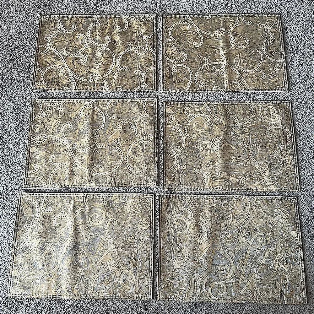 Padded Scroll Placemats! - Picture 5 of 9